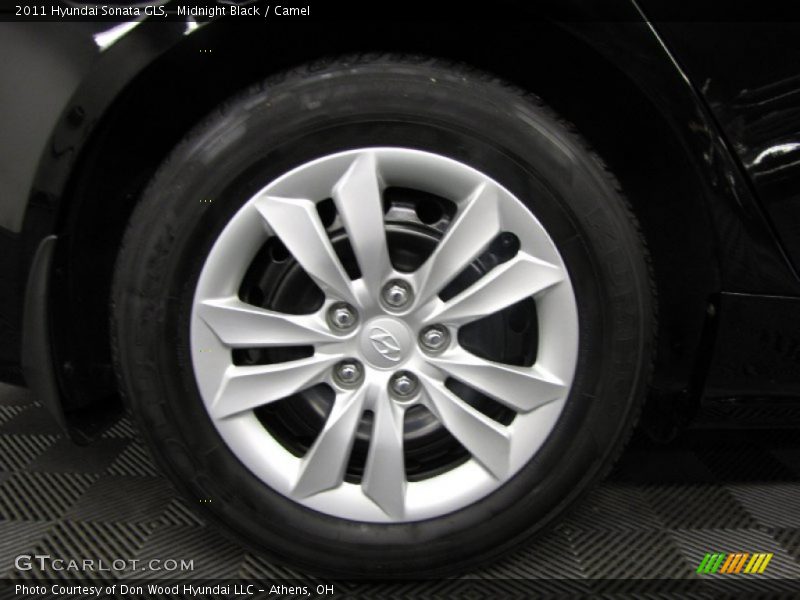 Midnight Black / Camel 2011 Hyundai Sonata GLS