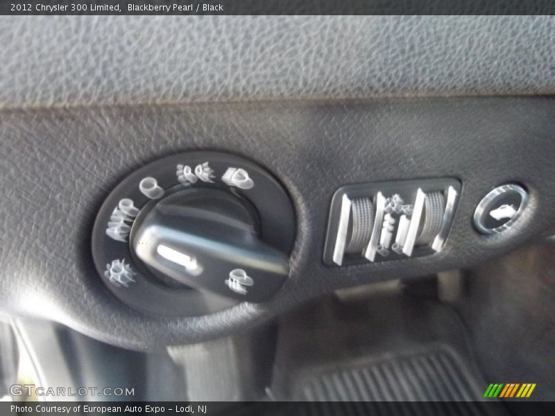 Blackberry Pearl / Black 2012 Chrysler 300 Limited
