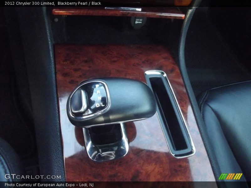 Blackberry Pearl / Black 2012 Chrysler 300 Limited
