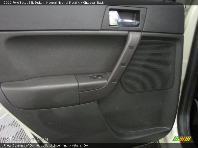 Natural Neutral Metallic / Charcoal Black 2011 Ford Focus SEL Sedan