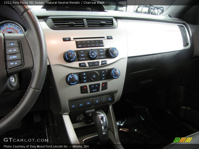 Natural Neutral Metallic / Charcoal Black 2011 Ford Focus SEL Sedan