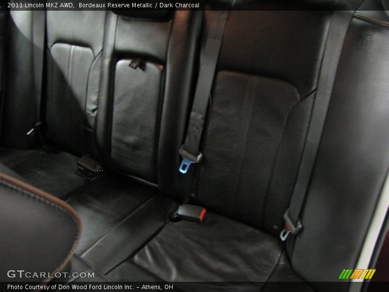 Bordeaux Reserve Metallic / Dark Charcoal 2011 Lincoln MKZ AWD