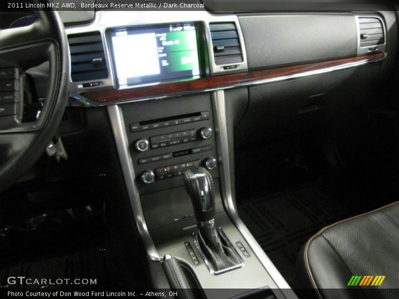 Bordeaux Reserve Metallic / Dark Charcoal 2011 Lincoln MKZ AWD