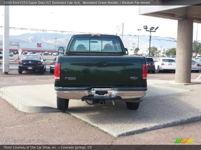 Woodland Green Metallic / Medium Parchment 2000 Ford F250 Super Duty XLT Extended Cab 4x4