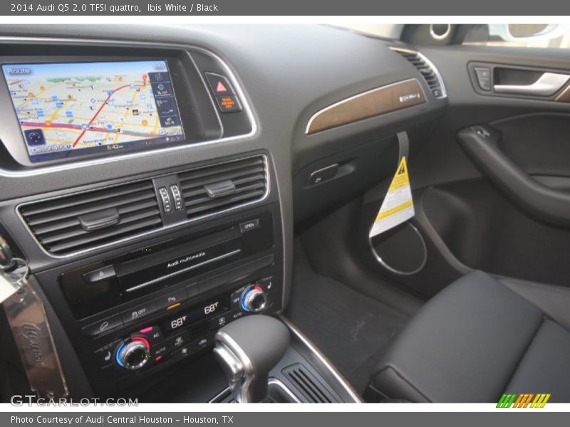 Ibis White / Black 2014 Audi Q5 2.0 TFSI quattro