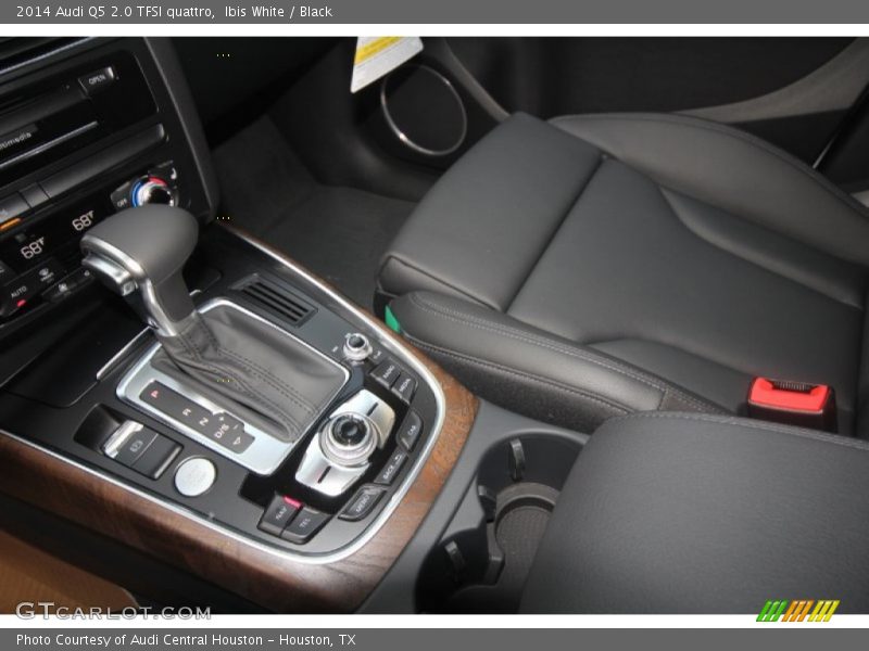 Ibis White / Black 2014 Audi Q5 2.0 TFSI quattro