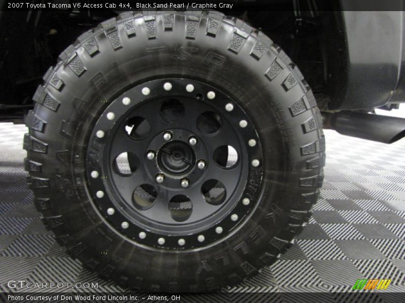 Black Sand Pearl / Graphite Gray 2007 Toyota Tacoma V6 Access Cab 4x4
