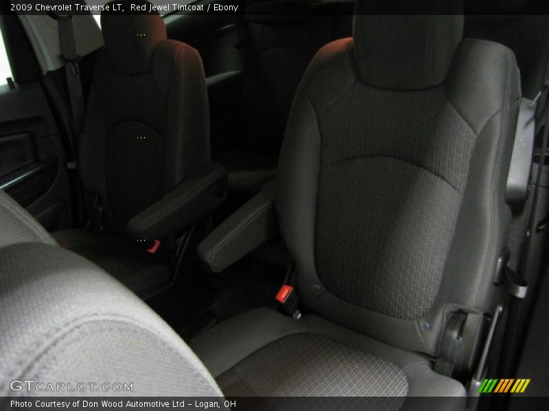 Red Jewel Tintcoat / Ebony 2009 Chevrolet Traverse LT