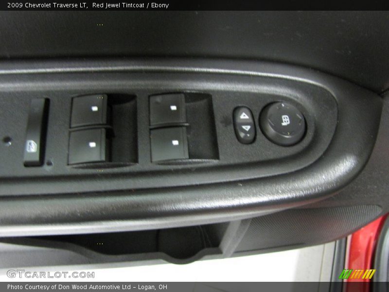Red Jewel Tintcoat / Ebony 2009 Chevrolet Traverse LT