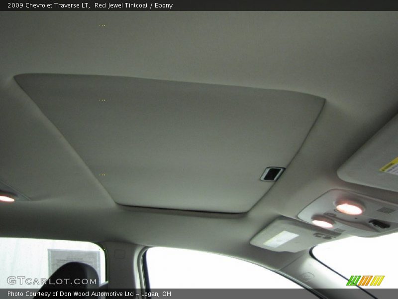 Red Jewel Tintcoat / Ebony 2009 Chevrolet Traverse LT