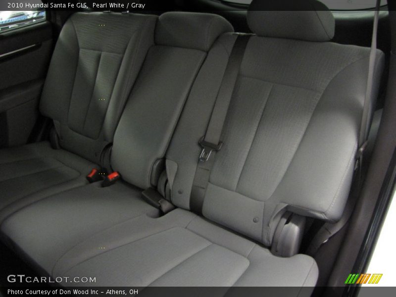Pearl White / Gray 2010 Hyundai Santa Fe GLS