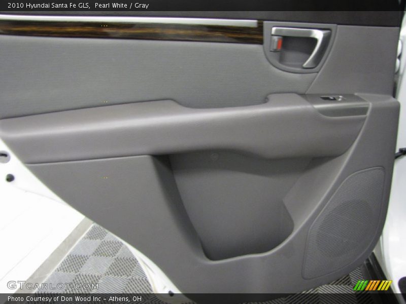 Pearl White / Gray 2010 Hyundai Santa Fe GLS