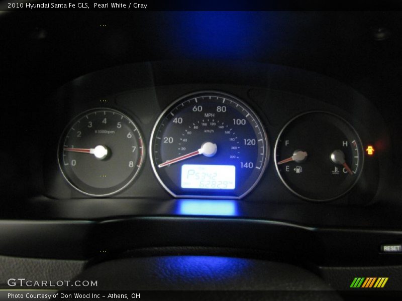 Pearl White / Gray 2010 Hyundai Santa Fe GLS