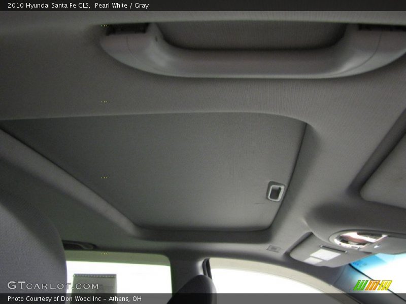Pearl White / Gray 2010 Hyundai Santa Fe GLS