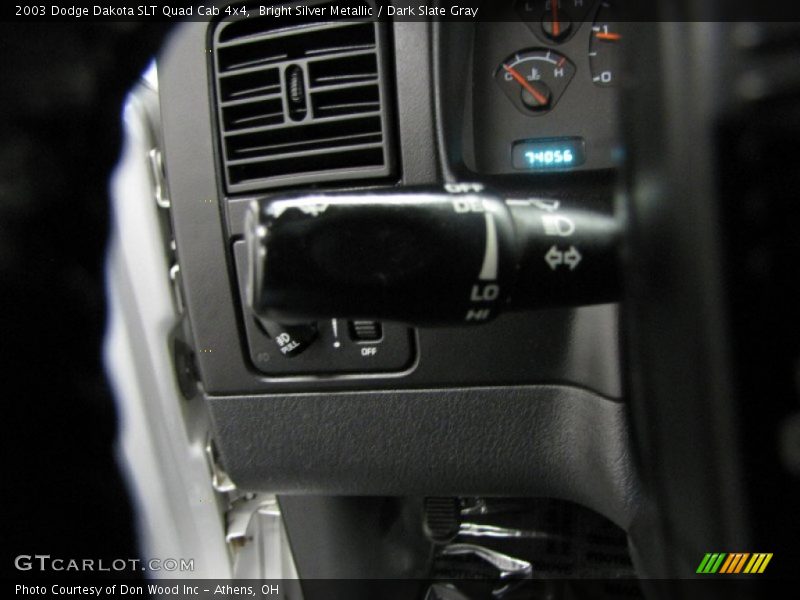 Bright Silver Metallic / Dark Slate Gray 2003 Dodge Dakota SLT Quad Cab 4x4