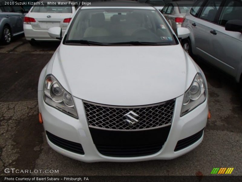  2010 Kizashi S White Water Pearl