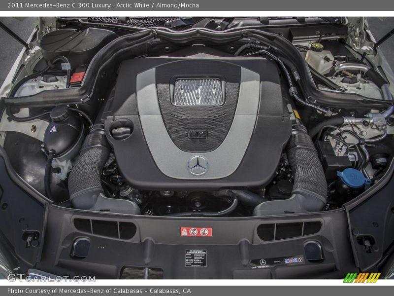 Arctic White / Almond/Mocha 2011 Mercedes-Benz C 300 Luxury