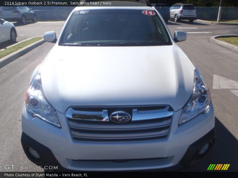 Satin White Pearl / Ivory 2014 Subaru Outback 2.5i Premium