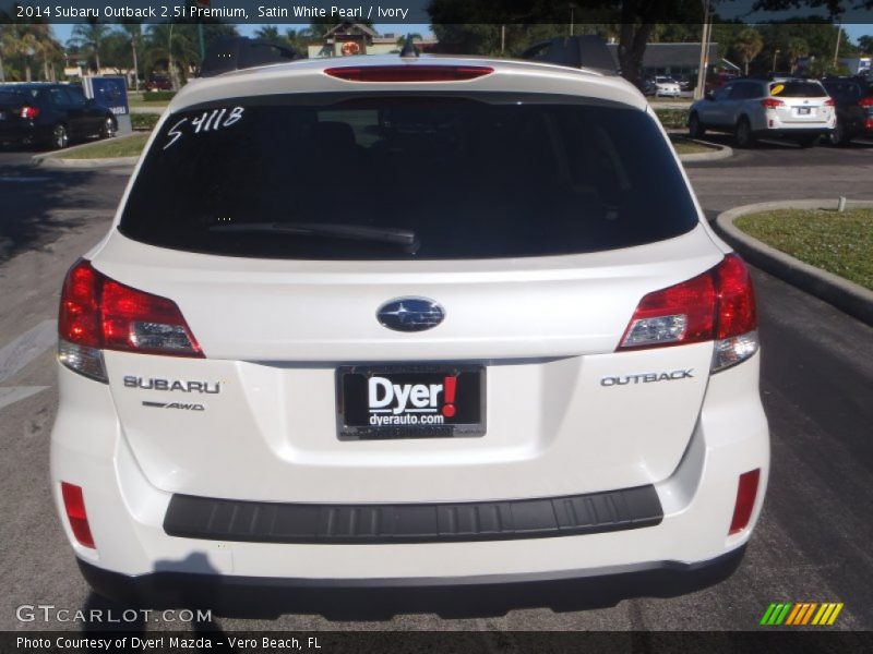 Satin White Pearl / Ivory 2014 Subaru Outback 2.5i Premium