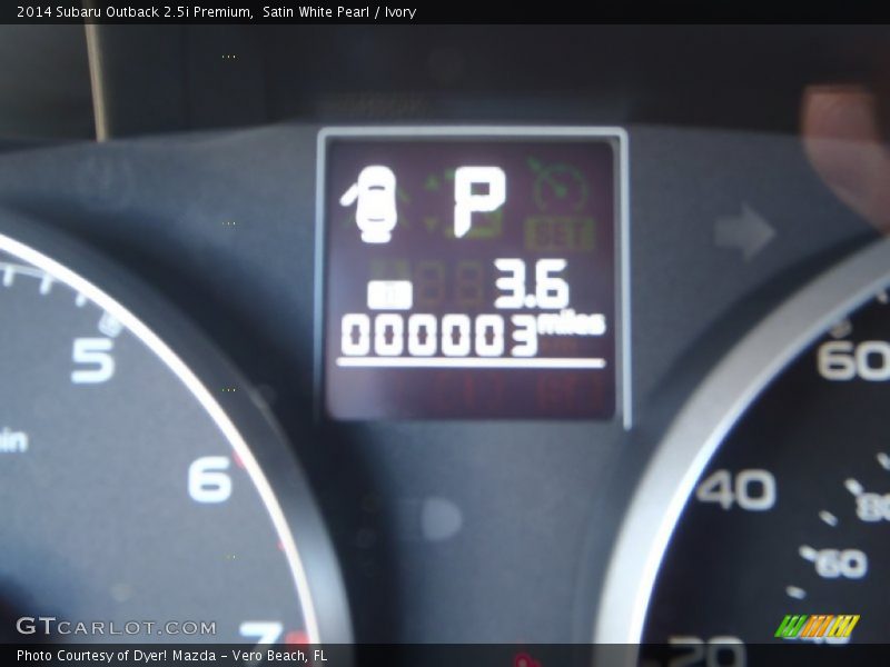 Satin White Pearl / Ivory 2014 Subaru Outback 2.5i Premium