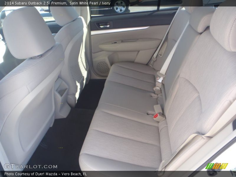 Satin White Pearl / Ivory 2014 Subaru Outback 2.5i Premium