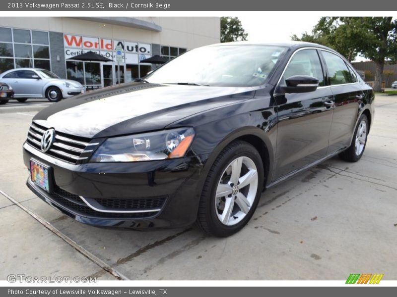 Black / Cornsilk Beige 2013 Volkswagen Passat 2.5L SE