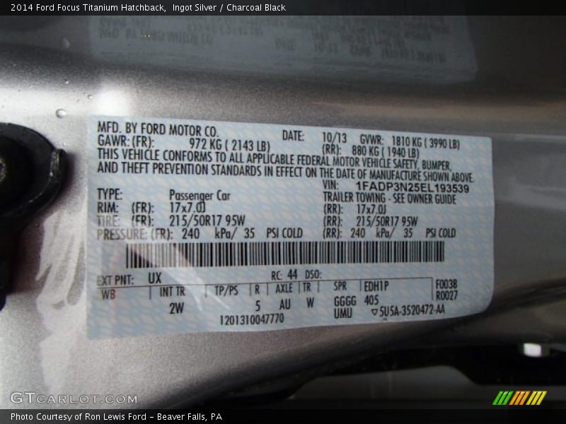 Ingot Silver / Charcoal Black 2014 Ford Focus Titanium Hatchback