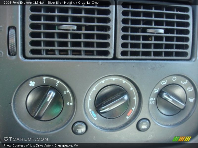 Silver Birch Metallic / Graphite Grey 2003 Ford Explorer XLS 4x4