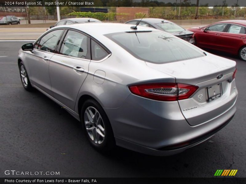 Ingot Silver / Charcoal Black 2014 Ford Fusion SE