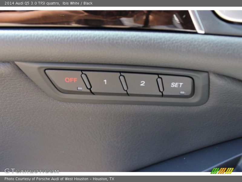 Ibis White / Black 2014 Audi Q5 3.0 TFSI quattro