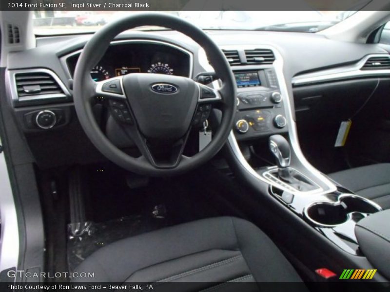 Ingot Silver / Charcoal Black 2014 Ford Fusion SE