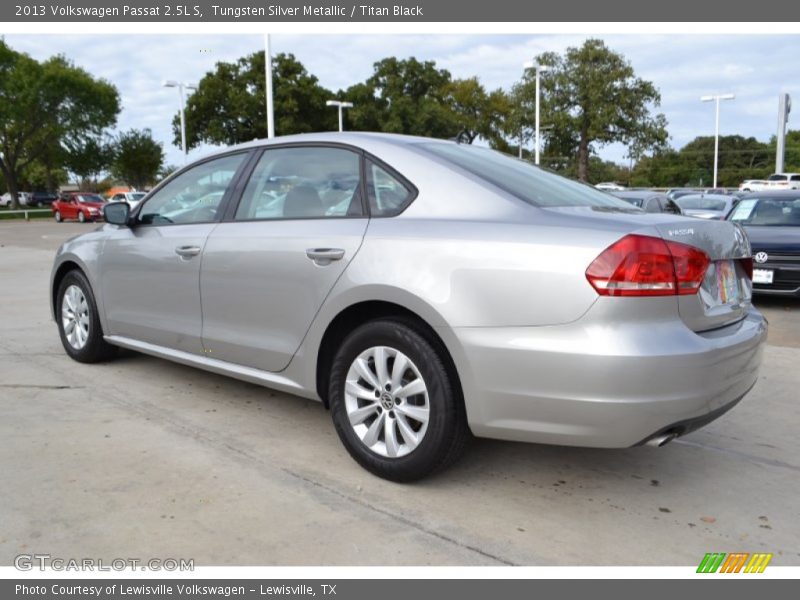 Tungsten Silver Metallic / Titan Black 2013 Volkswagen Passat 2.5L S