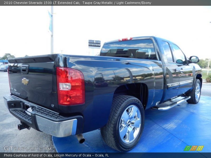 Taupe Gray Metallic / Light Cashmere/Ebony 2010 Chevrolet Silverado 1500 LT Extended Cab