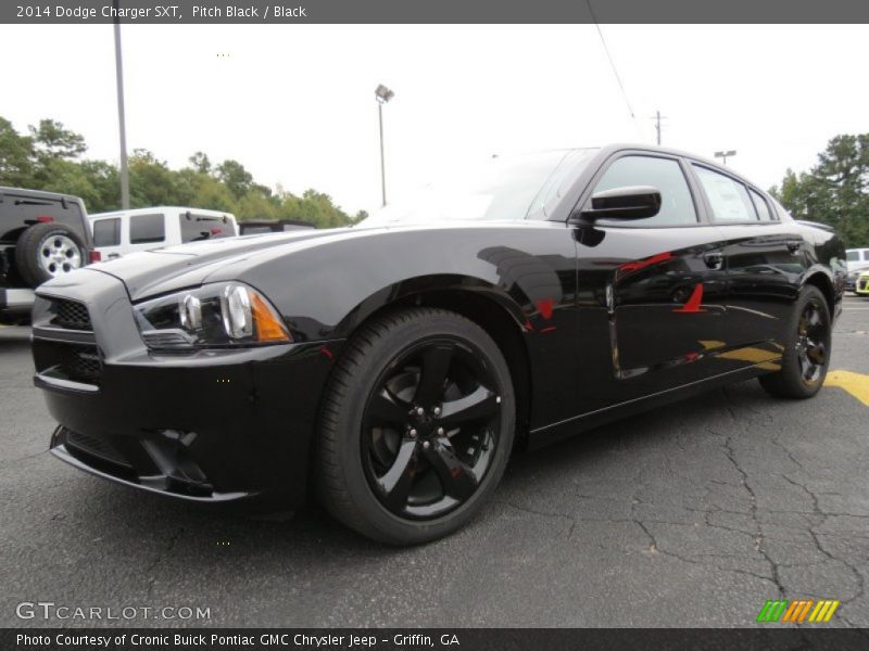 Front 3/4 View of 2014 Charger SXT