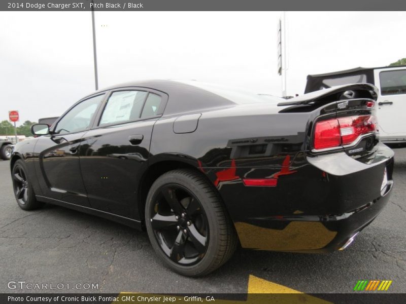 Pitch Black / Black 2014 Dodge Charger SXT