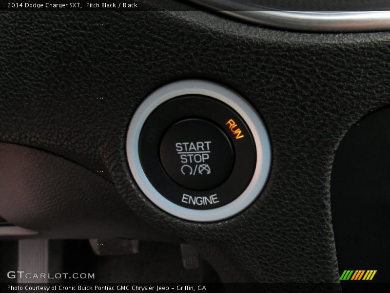 Pitch Black / Black 2014 Dodge Charger SXT