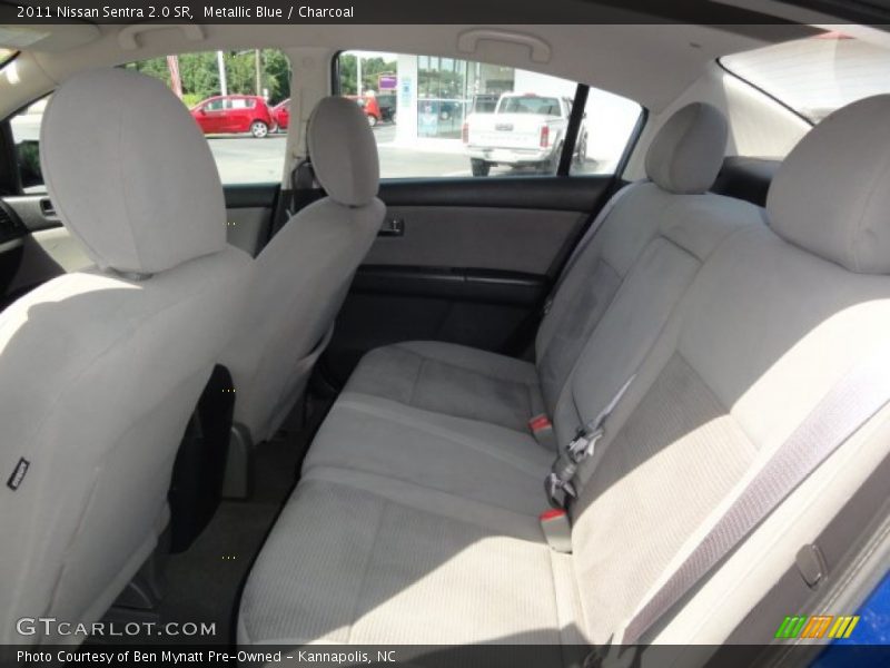 Metallic Blue / Charcoal 2011 Nissan Sentra 2.0 SR