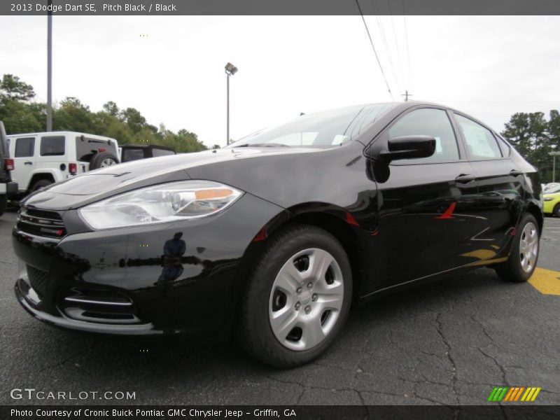 Pitch Black / Black 2013 Dodge Dart SE