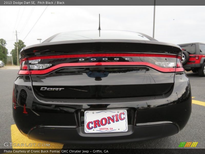 Pitch Black / Black 2013 Dodge Dart SE
