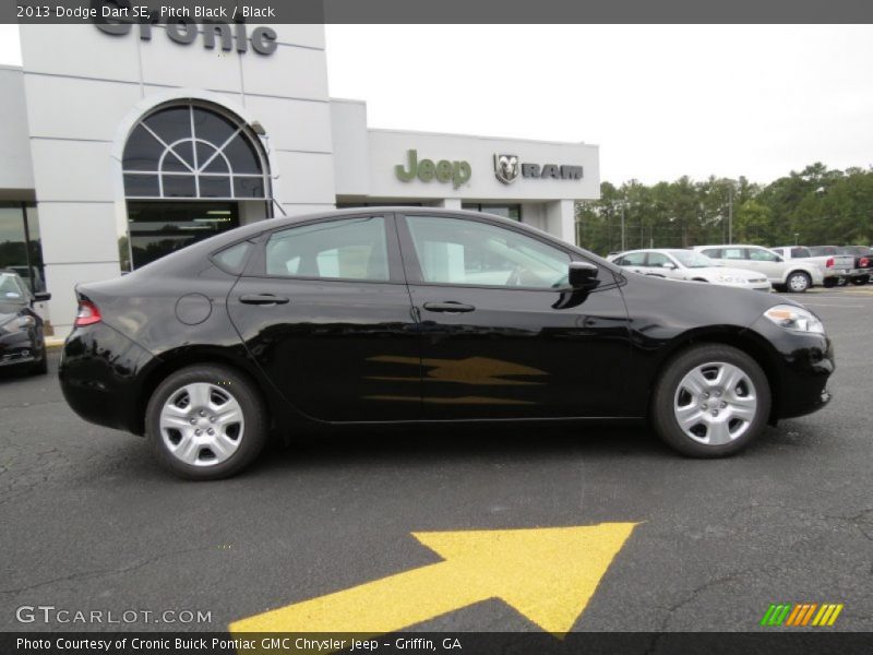 Pitch Black / Black 2013 Dodge Dart SE