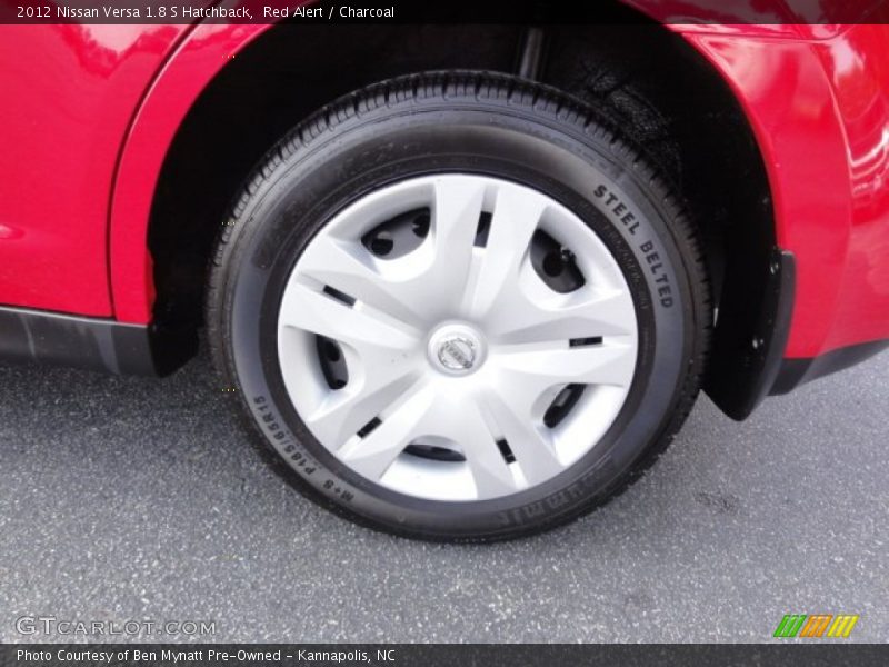 Red Alert / Charcoal 2012 Nissan Versa 1.8 S Hatchback