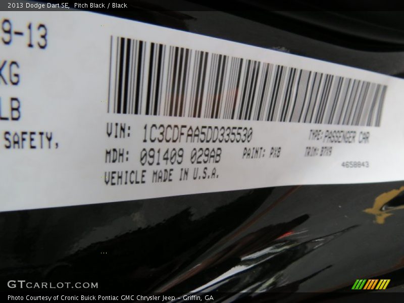 Pitch Black / Black 2013 Dodge Dart SE