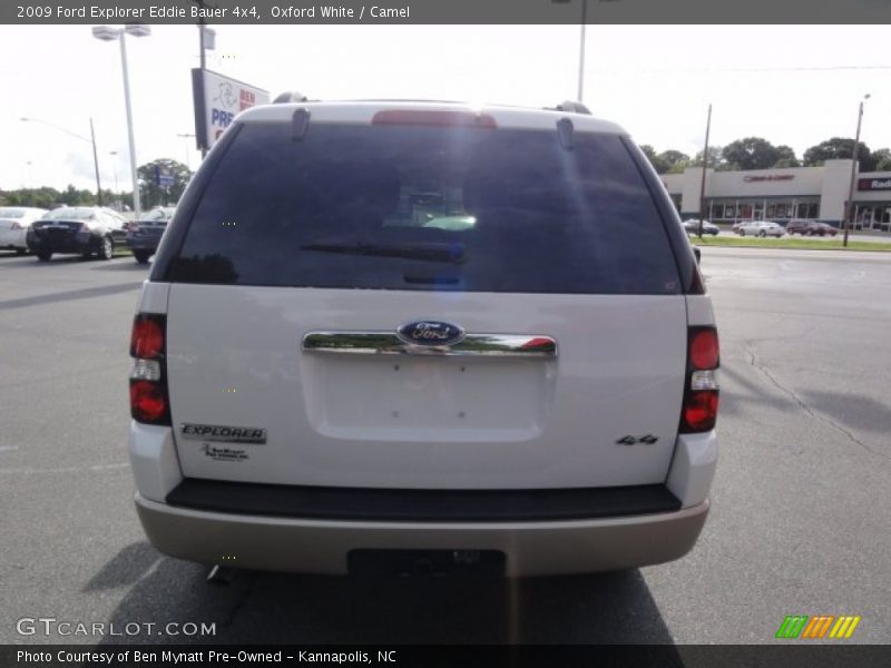 Oxford White / Camel 2009 Ford Explorer Eddie Bauer 4x4