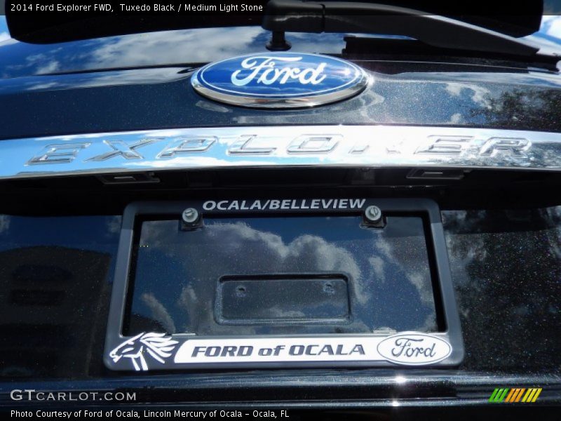 Tuxedo Black / Medium Light Stone 2014 Ford Explorer FWD