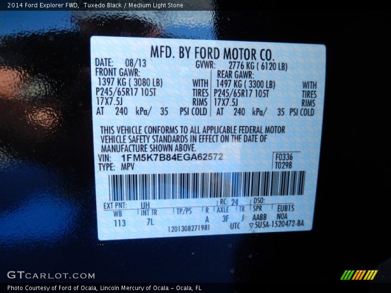 Tuxedo Black / Medium Light Stone 2014 Ford Explorer FWD