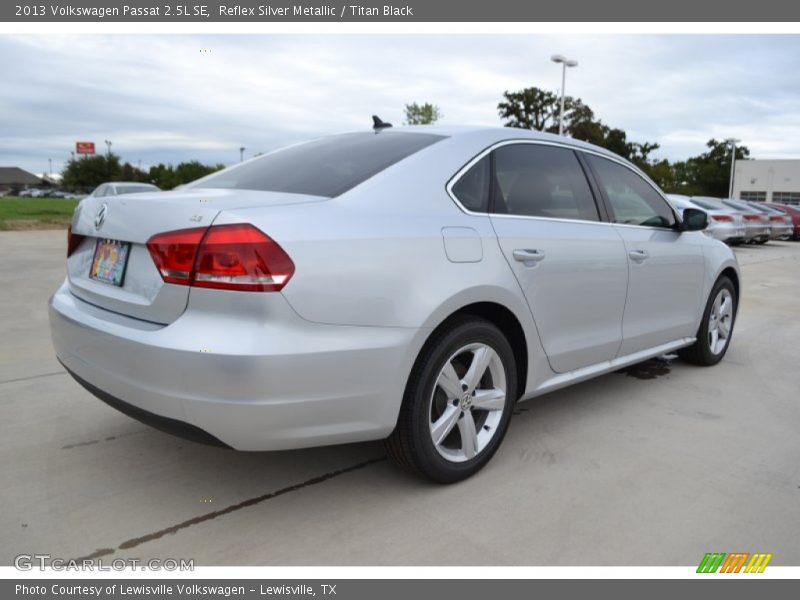 Reflex Silver Metallic / Titan Black 2013 Volkswagen Passat 2.5L SE