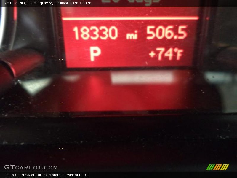 Brilliant Black / Black 2011 Audi Q5 2.0T quattro