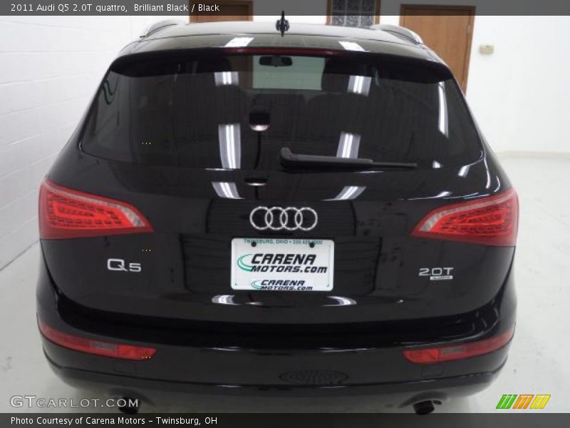 Brilliant Black / Black 2011 Audi Q5 2.0T quattro