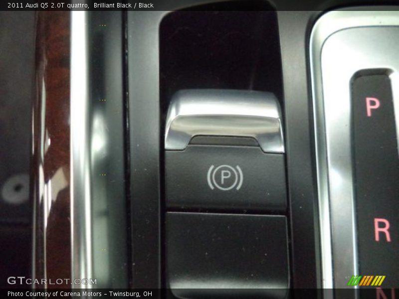 Brilliant Black / Black 2011 Audi Q5 2.0T quattro