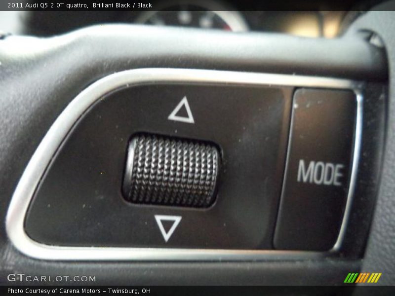 Brilliant Black / Black 2011 Audi Q5 2.0T quattro